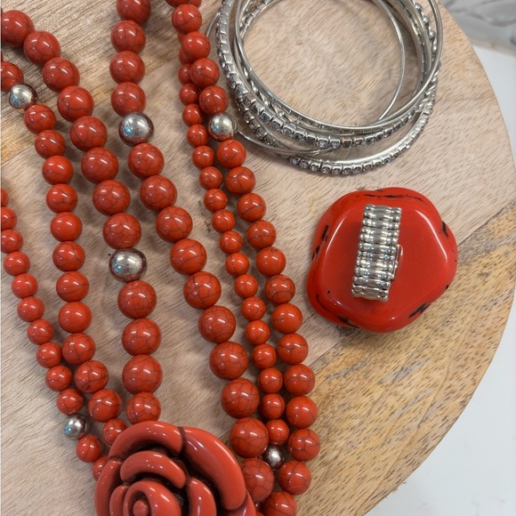 Vintage Elegant Red Rose Jewelry Set - Picture 3 of 12